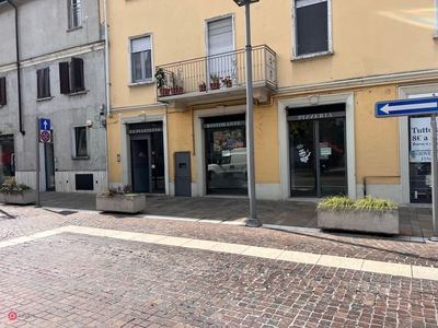 Ristorante in Affitto in Via Cavour a Cesano Maderno
