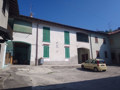 Terratetto in Via Olcellera 33 in zona San Zeno a Olgiate Molgora