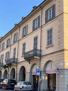 Ufficio in Affitto in Piazza Duomo 33 a Voghera