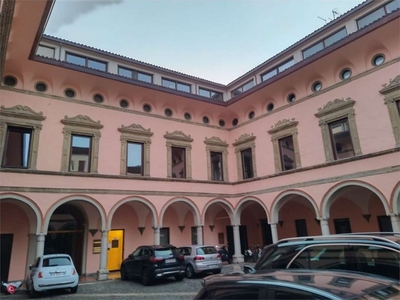 Ufficio in Affitto in Via Rusconi a Como