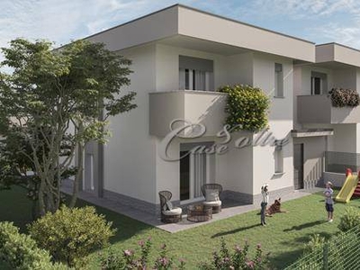 Villa a schiera in Via Giovanni Xxiii in zona Montesordo a Cermenate