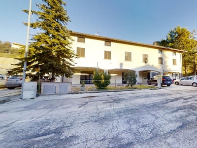Villa bifamiliare in vendita a Gualdo Cattaneo