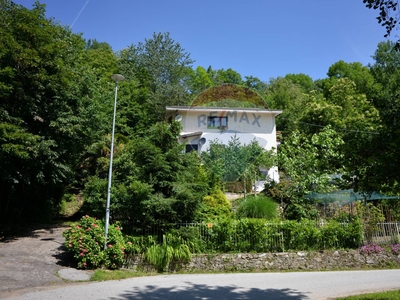 Villa con terrazzo a Giaveno