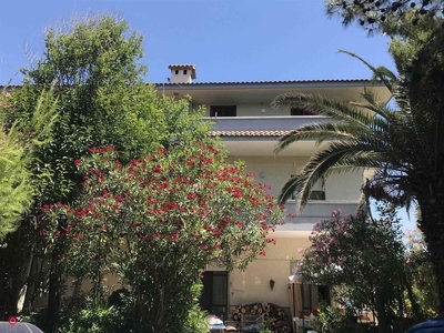 Villa in Affitto in Via Mar Ionio a Pontecagnano Faiano