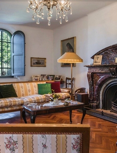 Villa storica in vendita a Crespina e Lorenzana - Zona: Fungiaia