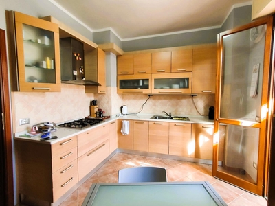Appartamento con terrazzi, Lucca arancio
