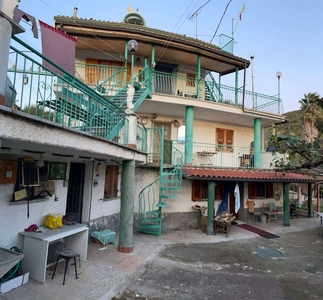 Casa singola da ristrutturare in zona Sasso a Bordighera