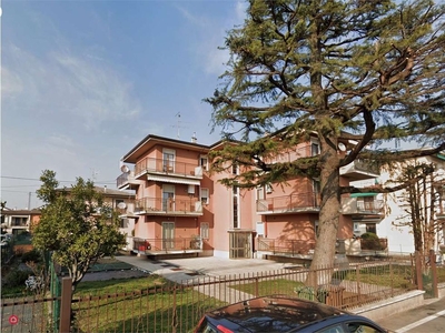 Appartamento in Affitto in Via Silvio Pellico 6 a San Martino Buon Albergo