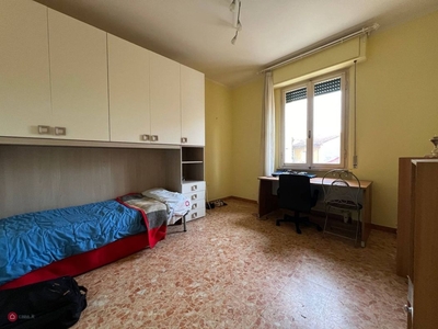 Appartamento in Affitto in Viale Francesco Bonaini a Pisa