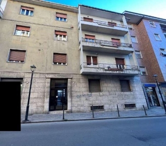 Appartamento in Via Moriondo 33, Acqui Terme, 5 locali, 1 bagno, 94 m²