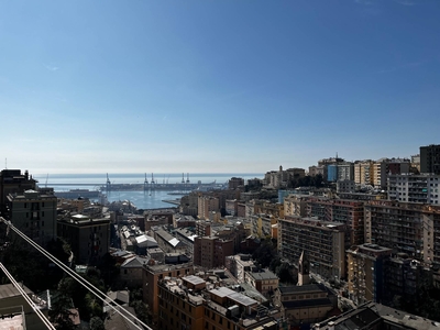 Appartamento vista mare, Genova oregina