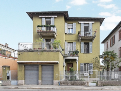 Casa a Como in Via Scalabrini, Scalabrini