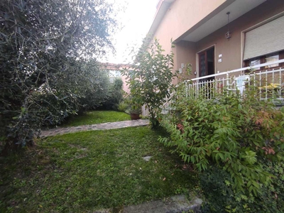 Casa indipendente in vendita a Fosdinovo