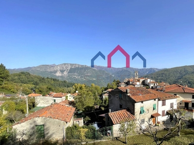 Casa indipendente in vendita, Bagni di Lucca brandeglio