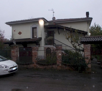 Indipendente - Villa a Torre Garofoli, Tortona