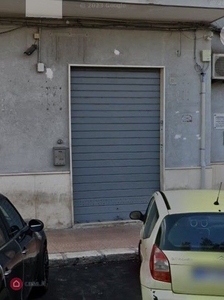 Negozio/Locale commerciale in Affitto in Via Tito Minniti 42 a Taranto