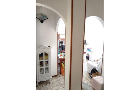 Appartamento in vendita a Falconara Marittima, Via Volturno 16