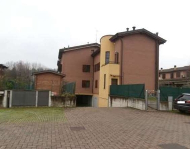 Quadrilocale in Via Gandhi, Valsamoggia, garage, 93 m² in vendita
