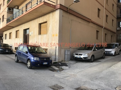 Quadrilocale in Via Picone, Agrigento, 2 bagni, 130 m², piano rialzato