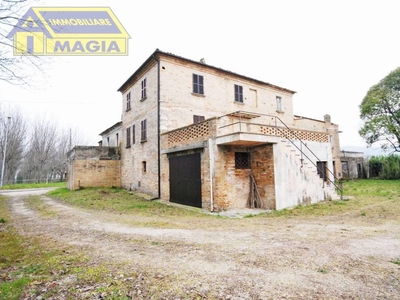 Rustico/Casale in vendita a Spinetoli, Pagliare (AP)
