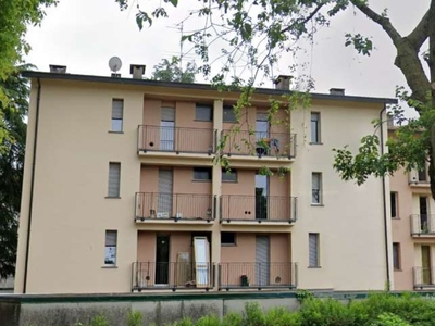 Trilocale in Via Monte Rosa 21, Seveso, 2 bagni, 93 m², 3° piano