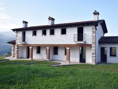 Villa a schiera in vendita a Chiampo