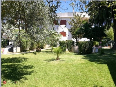 Villa in Affitto in Via Roselle a Santa Marinella