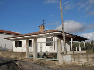 Villa in vendita a Minturno Marina