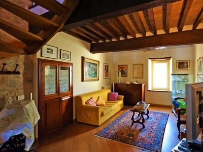 Villa unifamiliare in vendita a Canossa