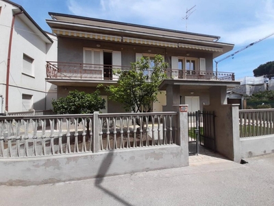 casa in vendita a Alba Adriatica