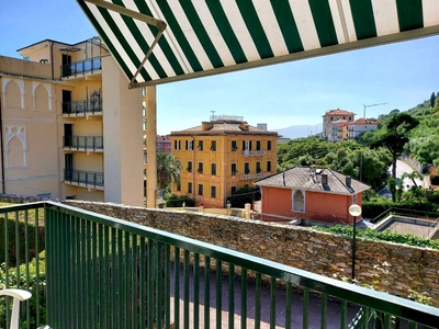 CHIAVARI PONENTE - appartamento con terrazze vivibili