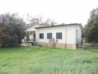 Villa o Villino in Vendita ad Sessa Aurunca - 159000 Euro