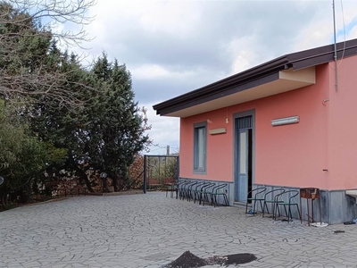 Villa in vendita a Biancavilla Catania