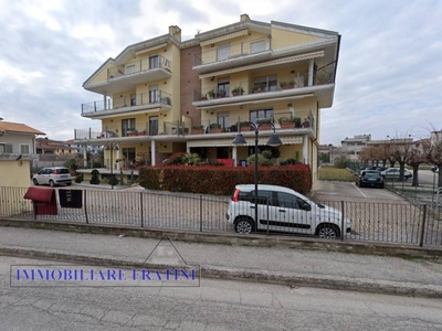 appartamento in vendita a Sant'Egidio alla Vibrata