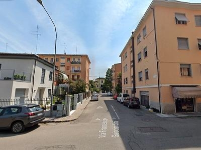 App.to 2 camere in bifamiliare, modena viali