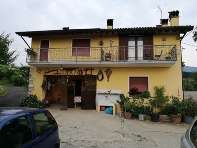 casa in vendita a Zugliano