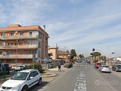 Ciampino ampio quadrilocale con balcone