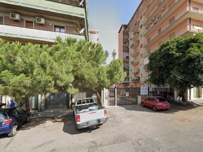 Garage / posto auto in vendita a Catania Via Principe Nicola