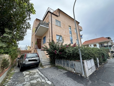 Vendita Appartamento Via Mascagni, 1, Loano
