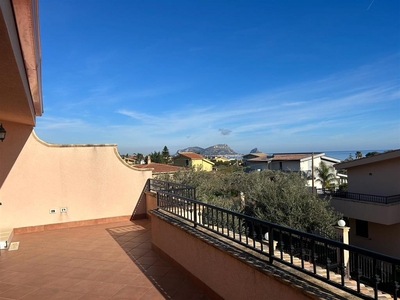 Villa Bifamiliare con giardino in strada chiesazza sperone, Altavilla Milicia