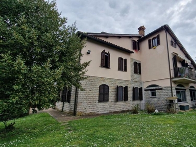 villa indipendente in vendita a Porano