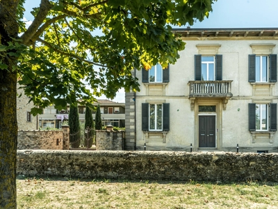 Casa in vendita in Arezzo, Italia