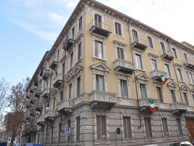 Appartamento arredato in affitto, Torino centro