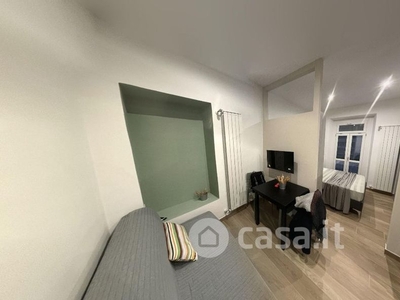 Appartamento in Affitto in Via Genova a Torino