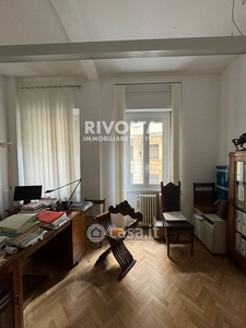 Appartamento in Affitto in Via Lima a Roma