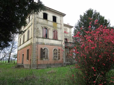 Casa Indipendente in Vendita ad Modena