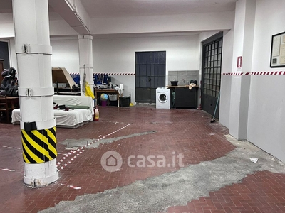 Garage/Posto auto in Affitto in a Bologna