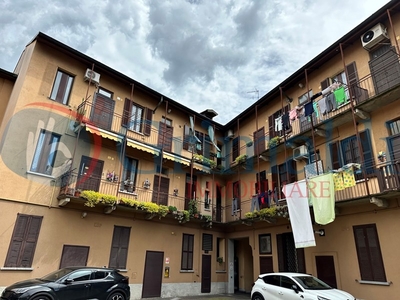 Negozio in Affitto a Milano, 1'100€, 45 m²