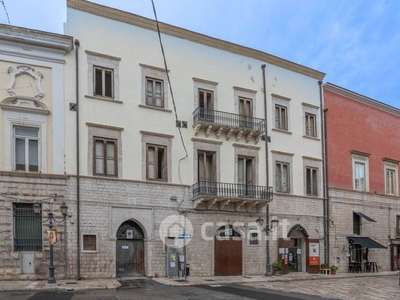 Negozio/Locale commerciale in Affitto in Corso Giuseppe Garibaldi 125 a Barletta
