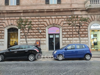 Negozio/Locale commerciale in Affitto in Corso Vittorio Emanuele 184 a Trani